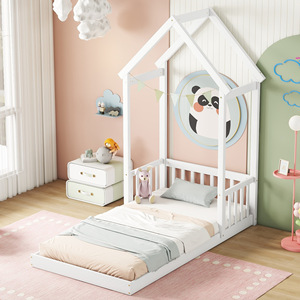 เตียงบ้านเด็กไม้เนื้อแข็งสีขาวพร้อมราวกั้นเตียงนิรภัยสำหรับห้องนอนเด็กโครงสร้างแข็งแรงทนทาน - Product Image 1