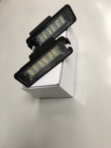 Pièces automobiles en gros promotionnelles, éclairage de plaque d'immatriculation LED pour voiture, éclairage de plaque d'immatriculation pour VW, pour Seat, pour Skoda, pour Porsche - Product Image 6
