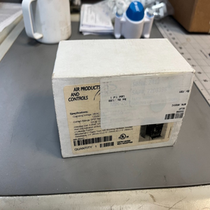 1 Relé de señalización PLC MR201/C, nuevo y original, para PLC de marca, controlador PLC nuevo y original, PLC Pro - Product Image 1