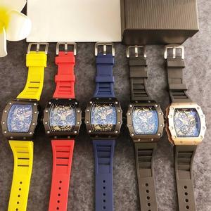 Reloj de pulsera de cuarzo mecánico de lujo para hombres Hot OEM Custom Logo Gold Metal Case con banda de cuero de lujo - Product Image 1