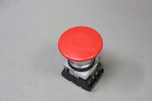 Bouton poussoir d'urgence à tête de champignon rouge 52PM9XZ pour PLC - Product Image 5