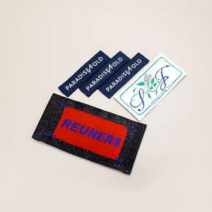 Muestra Gratuita de Etiquetas Tejidas Verticales de Alta Densidad con Nombre Cortado a Láser, Etiquetas Tejidas para Ropa con Talla - Product Image 5