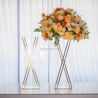 L81 vente en gros de supports de décoration en métal plaqué or les plus populaires centres de lustre élégants de haute qualité pour la table de mariage