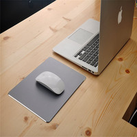 Op maat gemaakte logo metalen aluminium muismat gladde waterdichte harde gaming muismat voor pc laptop computer desktop