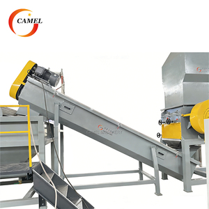 Macchina per il lavaggio di fusti <span class=keywords><strong>e</strong></span> casse in PP/PE da 300-500 kg/h, linea di riciclaggio per la triturazione di bottiglie in HDPE <span class=keywords><strong>e</strong></span> film plastici morbidi - Product Image 2
