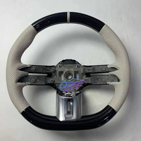 Volant en fibre de carbone LED noir piano personnalisé de style nouveau pour Mercedes-Benz Classe A/B/C/E/G/S CL GL SL AMG GT