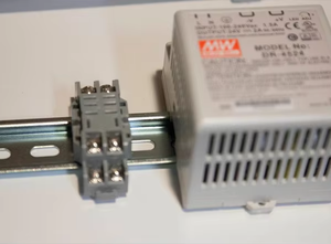 自動金属鋼DINレールオメガチャンネルロール成形機 - Product Image 2