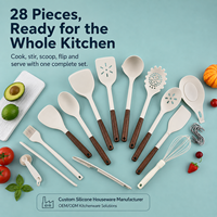 YMS Ensemble de 28 ustensiles de cuisine en silicone avec manche en bois : spatule, pelle à frire, louche à soupe, fouet à œufs, pince