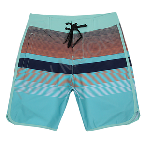 Shorts de plage unisexes de haute qualité avec logo personnalisé, rayés, respirants, à séchage rapide, anti-UV, impression par sublimation - Product Image 1