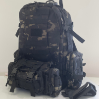 Sac à dos tactique avec fermeture à glissière grande capacité et quatre compartiments doublure en polyester poches latérales en maille pour équipement