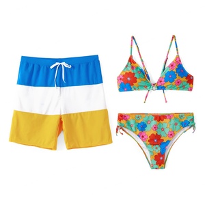 ชุดบิกินี่สายเดี่ยวลายดอกไม้แบบกำหนดเองสำหรับผู้หญิง ผู้ชาย และชุดว่ายน้ำคู่รัก - Product Image 3