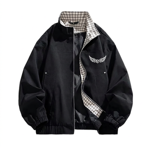 Veste noire pour homme avec broderie d'ailes, col montant, fermeture éclair, style décontracté pour l'automne - Product Image 1