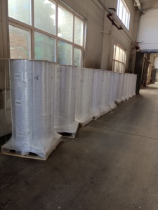 Etiqueta adhesiva térmica directa con revestimiento superior Característica de código de barras Etiqueta de papel de máxima prioridad - Product Image 2