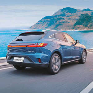 Chine Nouvelle voiture d'occasion électrique <span class=keywords><strong>Seres</strong></span> SF5 voiture de sport nouvelle énergie véhicules 4WD suv voiture à vendre - Product Image 4