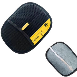 Özel Evcil Hayvan Bakım Malzemeleri Yüksek Kaliteli Plastik Sünger Tüy Alma Köpek Fırçaları Banyo İçin Çevre Dostu - Product Image 2