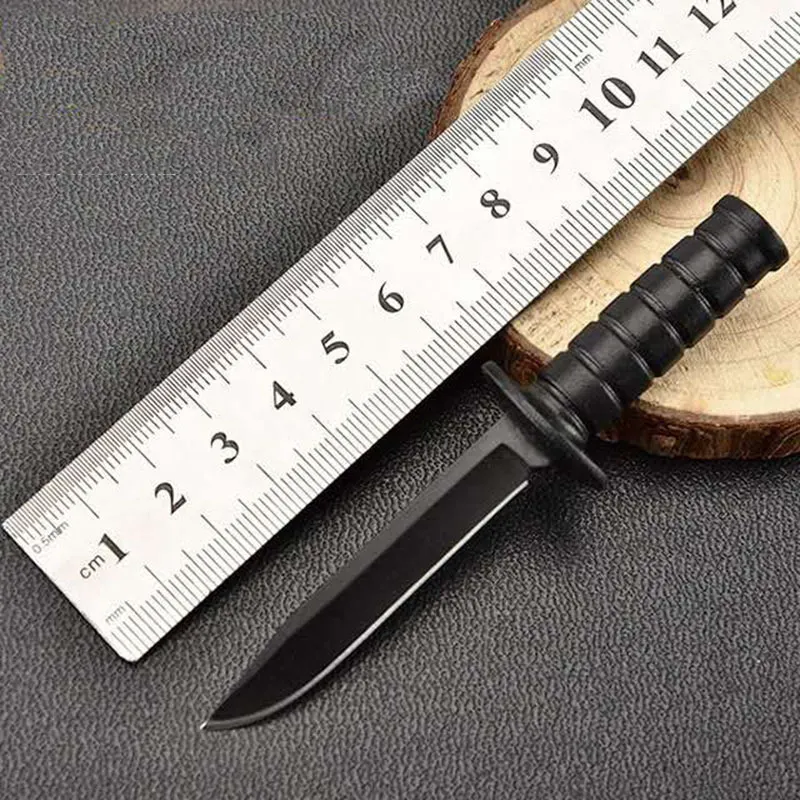 Xyj — Mini couteaux de chasse à lame fixe en acier, Camping Rambo, survie militaire, petit couteau tactique avec étui en plastique