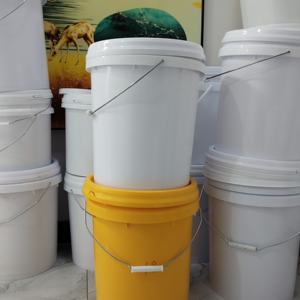 Vente en gros Seau en plastique 20L Matériau PP de qualité alimentaire Design carré avec couvercle et poignée Recyclable pour le stockage des aliments - Product Image 4