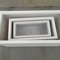 Jardinière rectangulaire moderne en béton pour extérieur, pot de fleurs au design minimaliste pour plantes et verdure