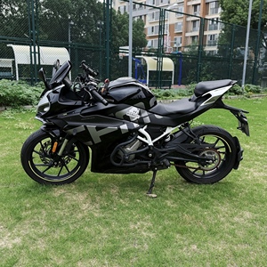 Motocicleta Deportiva <span class=keywords><strong>de</strong></span> Gasolina CFMOTO SR250 <span class=keywords><strong>Usada</strong></span> |   6 velocidades |   ABS <span class=keywords><strong>de</strong></span> Doble Canal |   Tanque <span class=keywords><strong>de</strong></span> 12L |   Bicicleta <span class=keywords><strong>de</strong></span> Carreras <span class=keywords><strong>Usada</strong></span> Confiable - Product Image 6