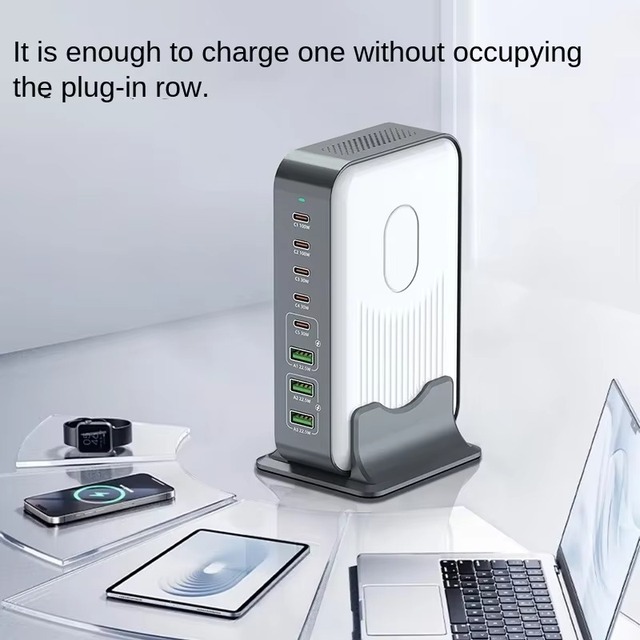 Cross Border Popular GaN Charger 3 in 1 Foldable Wireless Charging Station 200W Fast Charging for Earphone & Mobile Phone