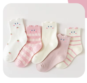 <span class=keywords><strong>Meilleures</strong></span> <span class=keywords><strong>chaussettes</strong></span> d'automne pour enfants, <span class=keywords><strong>chaussettes</strong></span> en coton respirantes à motif de dessin animé pour filles, design mi-tube rose 3D, 3-8 ans, 100-140 cm - Product Image 1