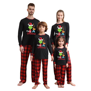 Pijamas Familiares Navideños de Verano 2025, Conjuntos a Juego para Padres e Hijos, Manga Larga, Algodón Orgánico Suave y Transpirable, Estampado Navideño de Dibujos Animados - Product Image 1