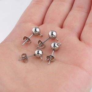 Postes y traseros de acero inoxidable chapado en oro hipoalergénico, accesorios para pendientes, suministros para fabricación de joyas - Product Image 6