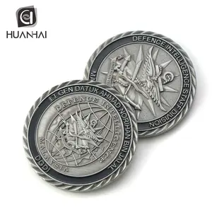 Изготовленный по индивидуальному заказу изготовитель монет из матового серебра с тисненым 3d-логотипом якоря