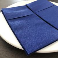 Serviettes de table jetables douces imprimées à 8 plis avec logo personnalisé pour restaurants et hôtels