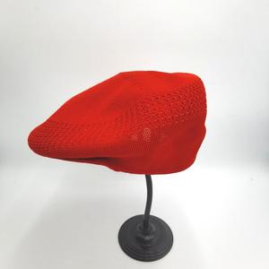 Béret Tendance <span class=keywords><strong>Femme</strong></span> Style Rétro Britannique Australien, Chapeau d'Artiste Ins Brodé Main, <span class=keywords><strong>Bonnet</strong></span> pour <span class=keywords><strong>Automne</strong></span> Hiver - Product Image 4