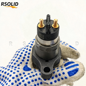 หัวฉีดคอมมอนเรล Rsoliddiesel รุ่น 0445120007 0 445 120 007 ยี่ห้อ Bosc ใช้ได้กับ Cummi ISBe ISB QSB QSL 2830957 2830244 2830221 5255184 - Product Image 3