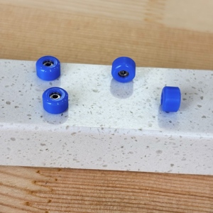 Nieuwe TPU Street Fingerboard Wielen 64D Hardheid Hoge Snelheid Lagers 11 Kleuropties Kindvriendelijk 7.4*5mm - Product Image 6