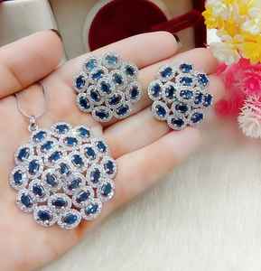 Juego de collar de gargantilla de piedra AD con Maangtikka | La mejor joyería de boda para compromiso de boda y Aniversario - Product Image 3