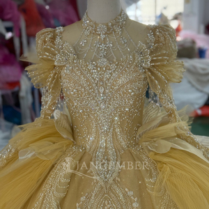 ชุดราตรีสีทอง Xs231 ทรงบอลกาวน์ทันสมัยสำหรับคุณแม่เจ้าสาวหรืองาน Quinceanera ไซส์พลัส ประดับด้วยลูกไม้ปักลาย คริสตัล และลูกปัด พร้อมผ้าจับจีบ - Product Image 2