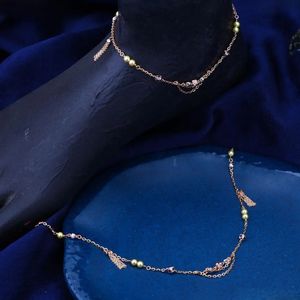 Chaîne de cheville élégante en perles, bijou de mode délicat, chaîne de cheville stylée, bijou de pied raffiné, accessoire cadeau tendance - Product Image 1