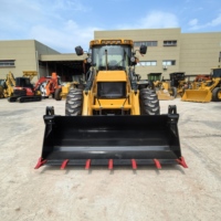 Chargeuse-pelleteuse JCB 4cx 3cx d'occasion en excellent état à vendre