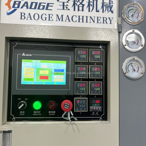 Machine de soufflage de bouteilles entièrement automatique, modèle d'usine, en promotion – Machines de soufflage de plastique - Product Image 5