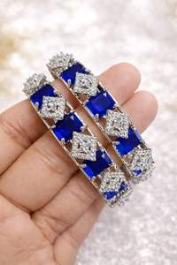 Bracelets traditionnels américains en argent plaqué diamant |   Bijoux de mode classiques en zircone cubique pour femmes et filles - Product Image 2