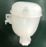 Vase d'expansion de liquide de refroidissement 7701470460 nouveau radiateur en plastique Autoparts pour Renault