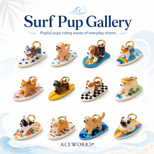 Galería Surf Pup |   Colgantes <span class=keywords><strong>de</strong></span> Perro en Forma <span class=keywords><strong>de</strong></span> Tabla <span class=keywords><strong>de</strong></span> Surf, Esmaltados a Mano, Chapados en Oro <span class=keywords><strong>de</strong></span> 18K, para la Creación <span class=keywords><strong>de</strong></span> Joyería - Product Image 1