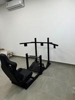 Cockpit de simulation de jeu de course automobile avancé en profilé aluminium 4080 avec support pour moniteur 32 pouces