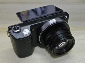 กล้องดิจิตอลมือสอง 16MP APS-C รุ่น NEX-5N พร้อมเลนส์ 35 มม. F1.6 ความเร็ว 10.0fps เลนส์เปลี่ยนได้ ชุดกล้องครบชุด - Product Image 2