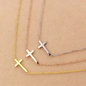 Groothandel Custom Minimalistische Christelijke Sieraden Mode 18K Vergulde Kleine Roestvrij Staal Zijwaarts Kruis Hanger