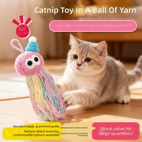 Jouet suspendu moderne pour chat avec boule en peluche, baguette de stimulation anti-ennui, résistant aux morsures et pour le nettoyage des dents, pour chatons