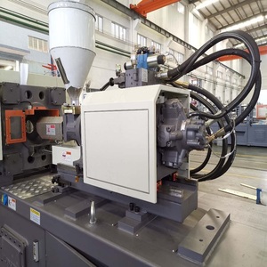 Máquina de Moldeo por Inyección Especial para Fabricación de Bolígrafos <span class=keywords><strong>LANSON</strong></span> GT3-210W 1700KN a 2800KN - Product Image 3