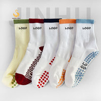 Chaussettes de sport en coton antidérapantes pour enfants, haute qualité, automne, logo personnalisé, entraînement, yoga, pilates, sans couture, adhérentes