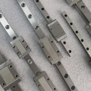Rodamiento Lineal de Alta Precisión en Acero Inoxidable Resistente a Altas Temperaturas, Mgn12, Mgn15, Mgn7, Mgn9, para Automatización - Product Image 2