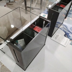Sistema Innovador de Acuario con Función de Autolimpieza y Estilo Moderno para Uso Doméstico - Product Image 1