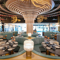 Ensemble de chaises et tables de restaurant commercial moderne JEILI avec banquette incurvée rembourrée pour projets de cafés de luxe