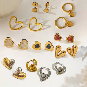 Nouveau style boucles d'oreilles en acier inoxydable en forme de coeur pour femmes accessoire de bijoux haut de gamme pour un usage quotidien ou un cadeau - Product Image 1